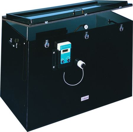 Anesthesia chambers are available in four (4) standard sizes.